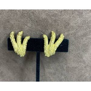 Beautiful Monet Clip Earrings w/ faux Gold wash